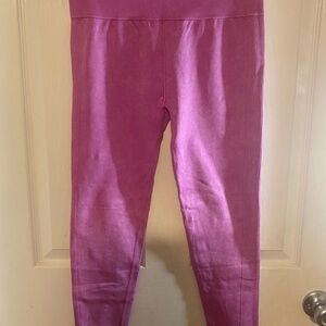 No Boundaries Vibrant Pink Leggings